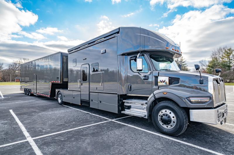 2024 Bolt Toterhome