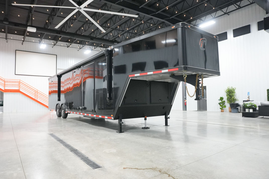 2027 inTech 40' Gooseneck Lite